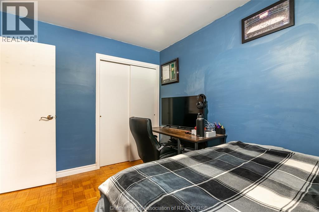 591 King STREET West - 16