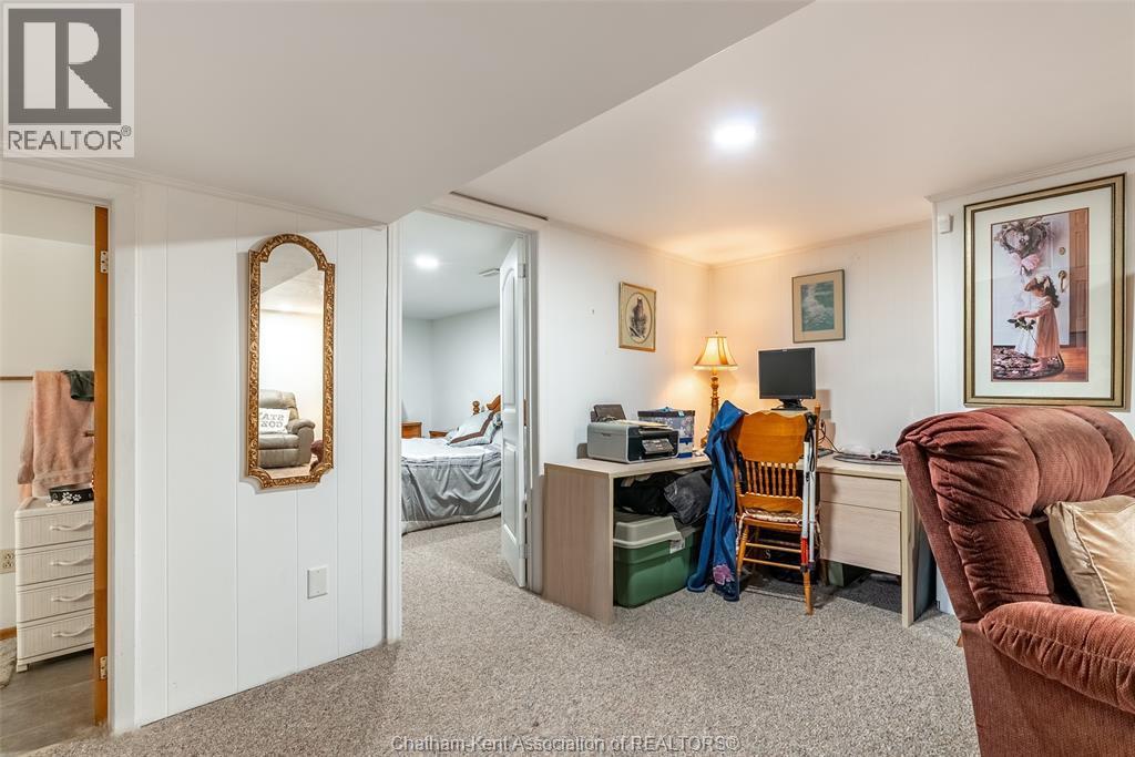 591 King STREET West - 22