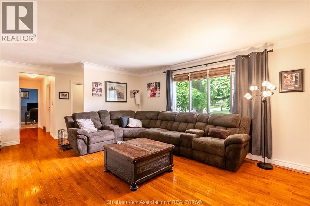 591 King STREET West - 6