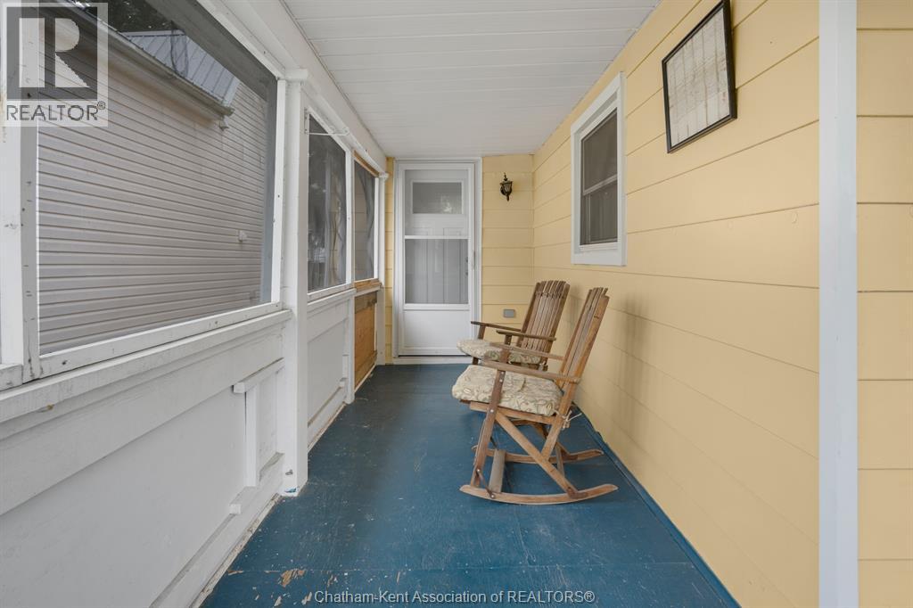 196 Raleigh Street, Chatham, Ontario, N7M2N7, Chatham, Ontario — photo 3 of 5