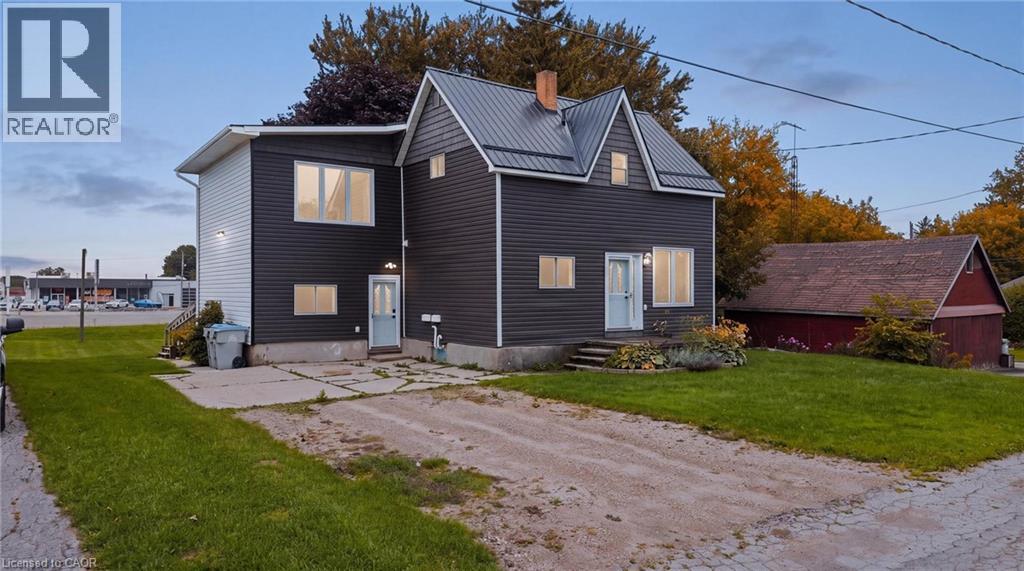 756 INKERMAN Street E - 3