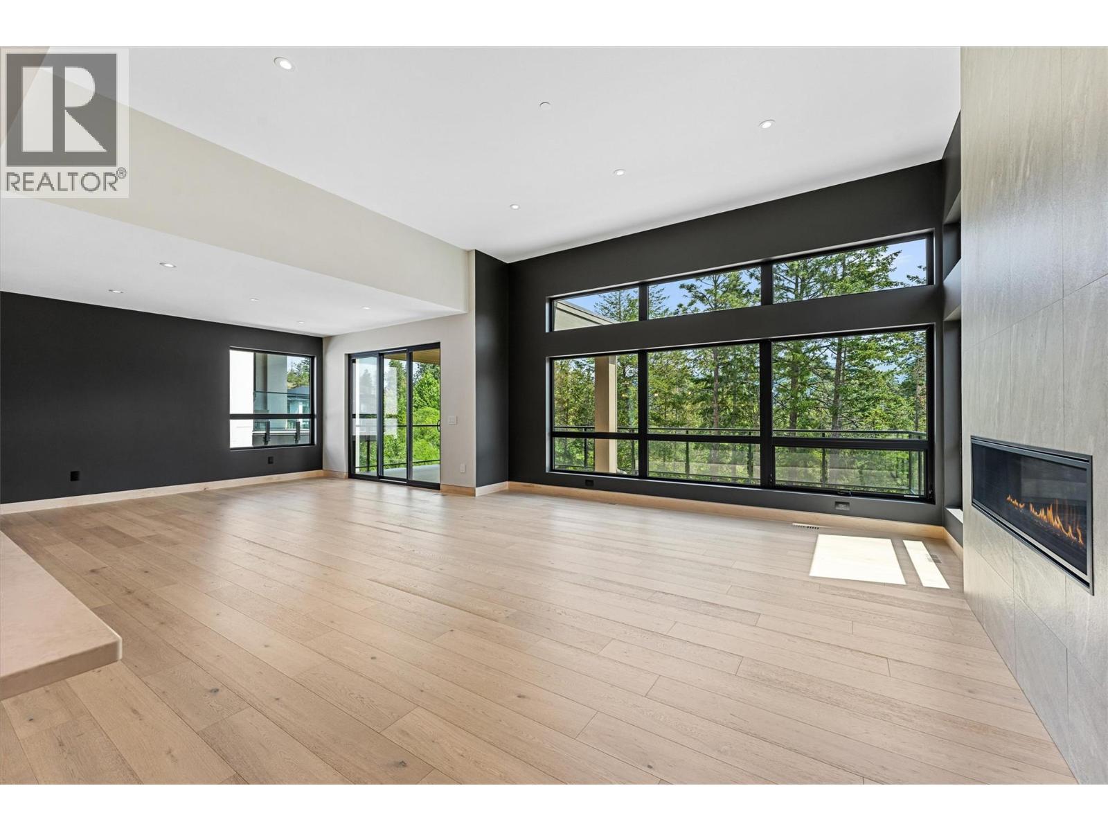 10313 Long Road - 40
