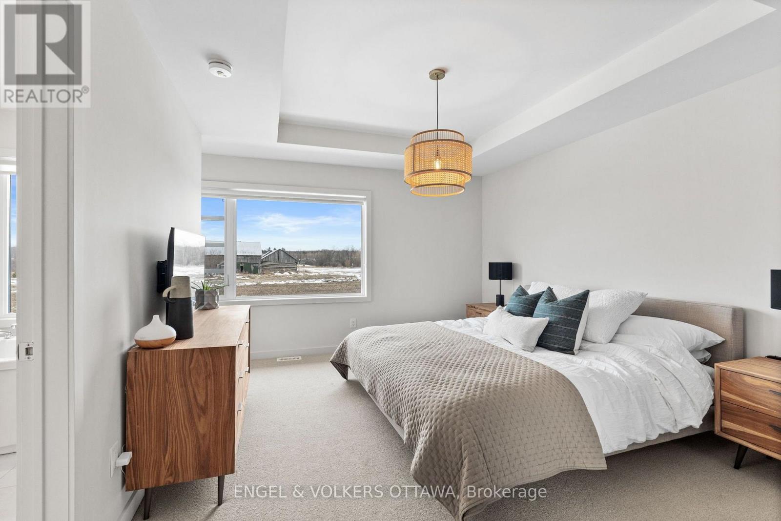 168 SHUTTLEWORTH DRIVE - Image 20
