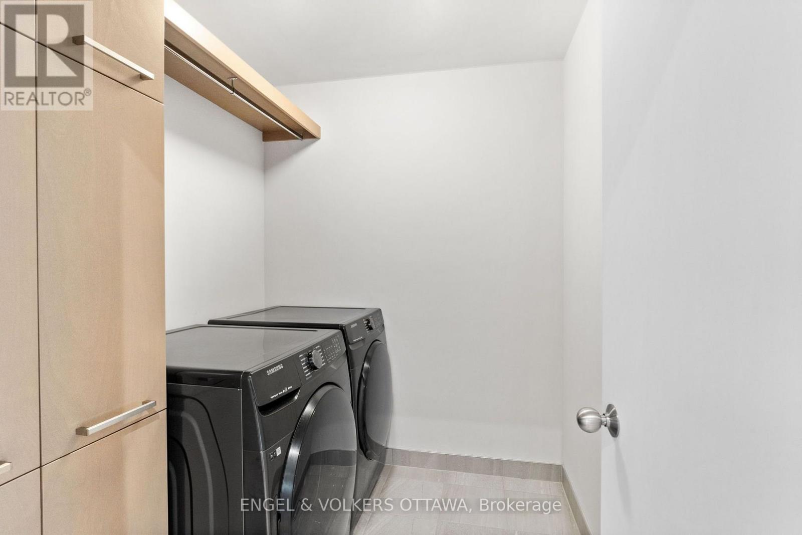 168 SHUTTLEWORTH DRIVE - Image 32
