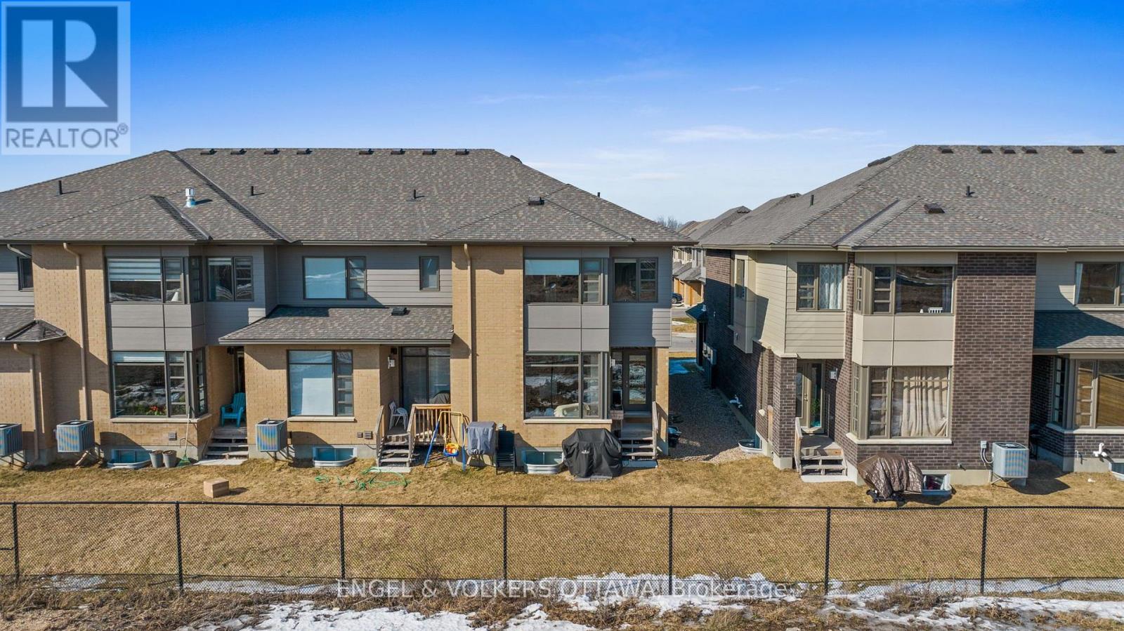 168 SHUTTLEWORTH DRIVE - Image 41