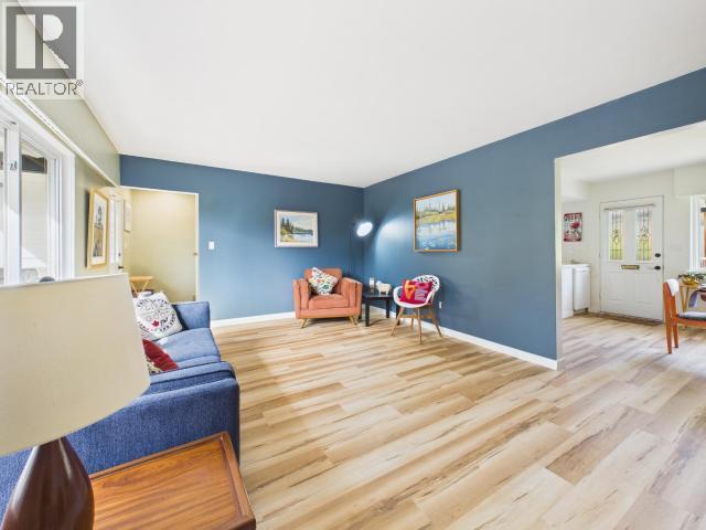 7110 TAHSIS STREET - 13