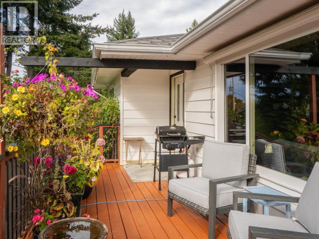 7110 TAHSIS STREET - Image 31