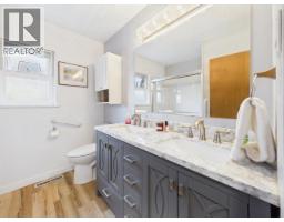 7110 Tahsis Street, Powell River, BC V8A1G5 Photo 16