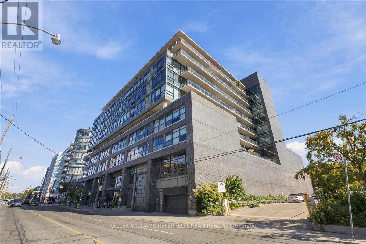 #317 319 CARLAW AVENUE - 36
