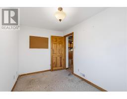12106 Lakeshore Drive, South Dundas, ON K0C1X0 Photo 19