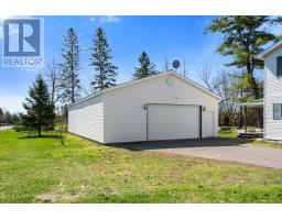 12106 Lakeshore Drive, South Dundas, ON K0C1X0 Photo 35