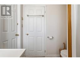 12106 Lakeshore Drive, South Dundas, ON K0C1X0 Photo 33