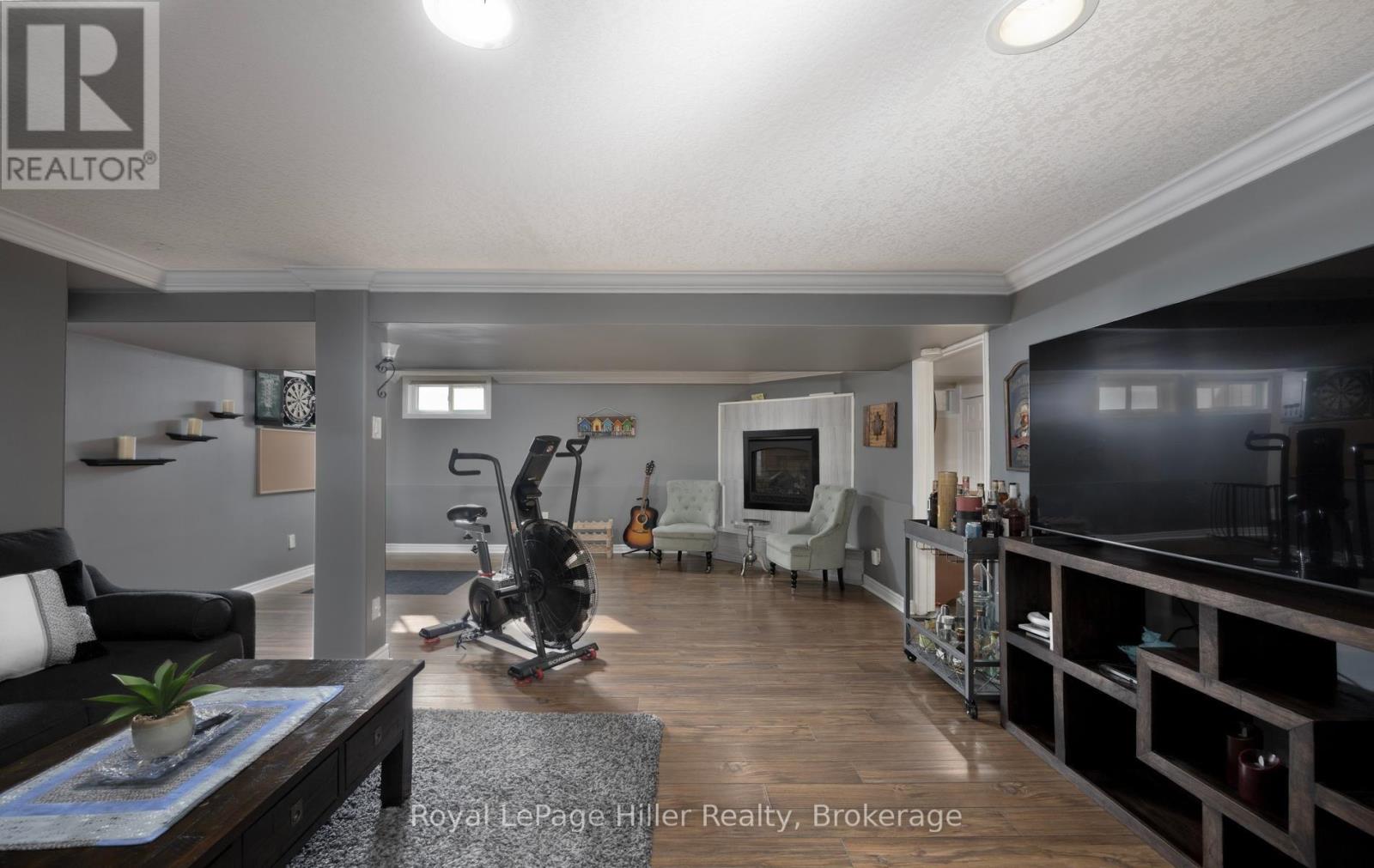 290 HOPE STREET - Image 19