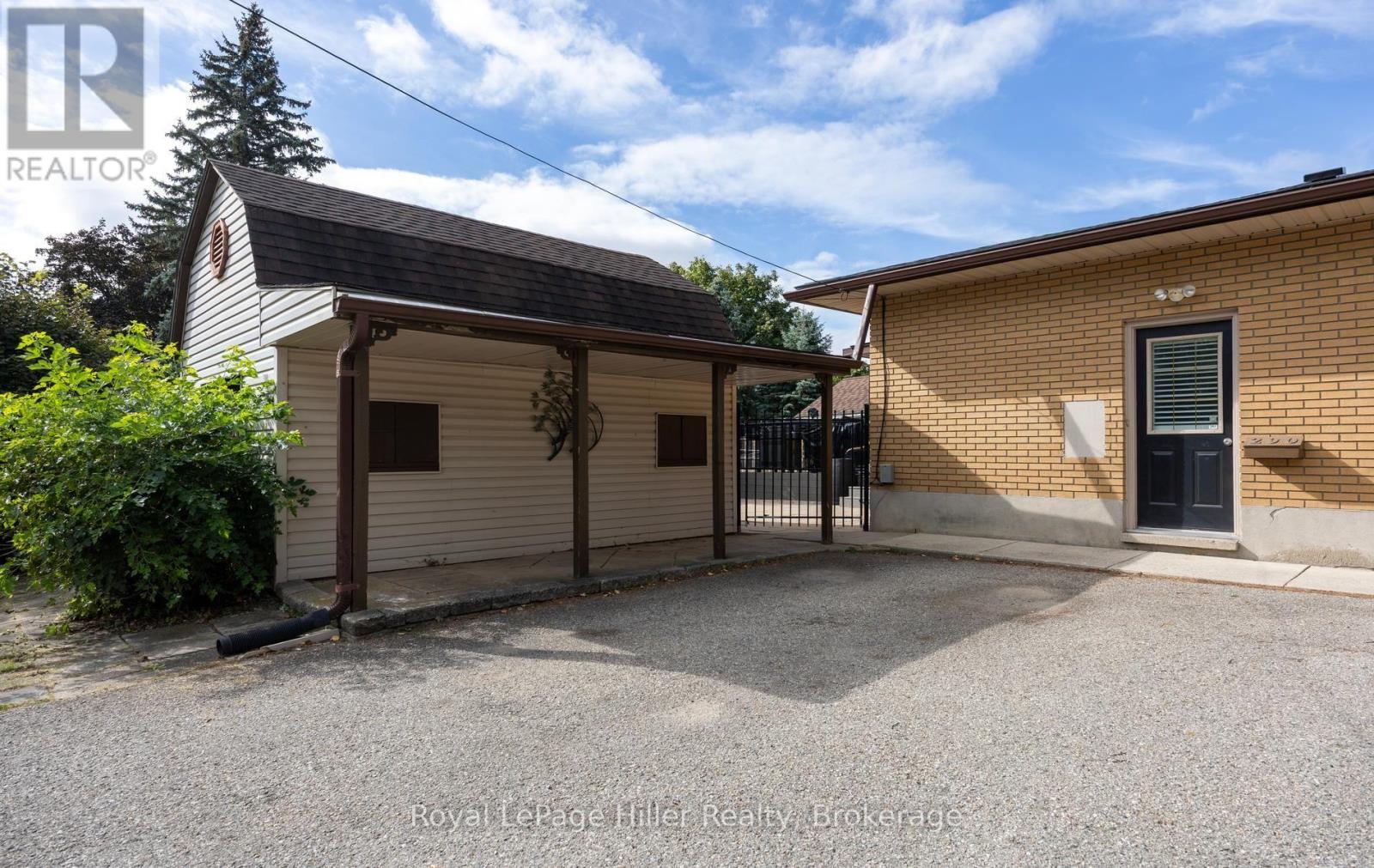 290 HOPE STREET - Image 45