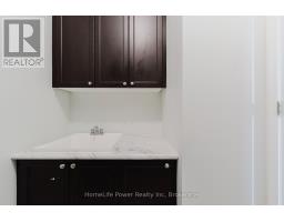 470 Blair Creek Drive, Kitchener, ON N2P0H6 Photo 39