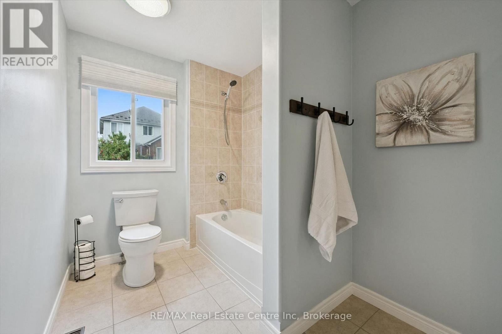 33 WASHBURN DRIVE - 14
