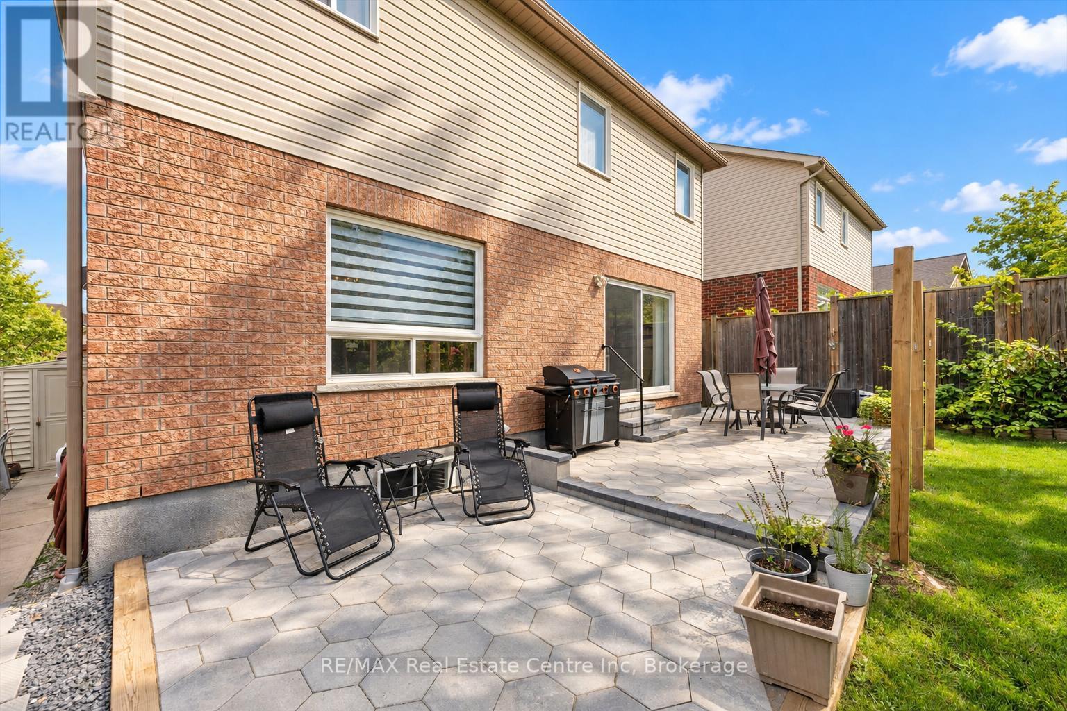 33 WASHBURN DRIVE - Image 20