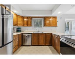 251 Howe Avenue Avenue, Fall River, NS B2T1H7 Photo 19