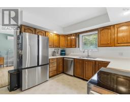 251 Howe Avenue Avenue, Fall River, NS B2T1H7 Photo 21