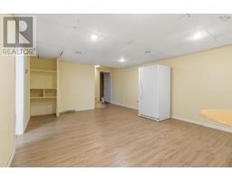 251 Howe Avenue Avenue, Fall River, NS B2T1H7 Photo 41