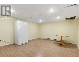 251 Howe Avenue Avenue, Fall River, NS B2T1H7 Photo 39