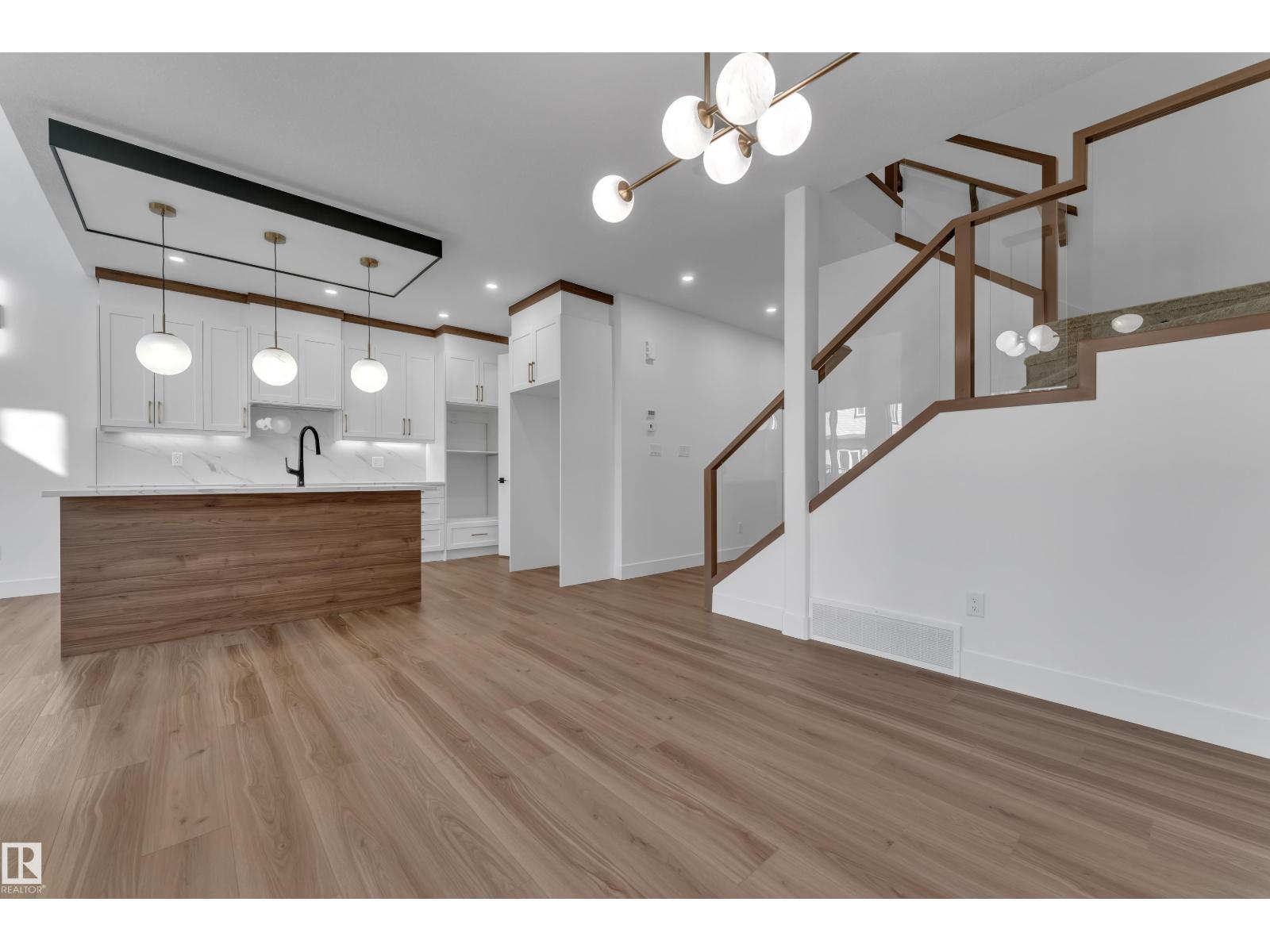 3604 44 AV - Image 20