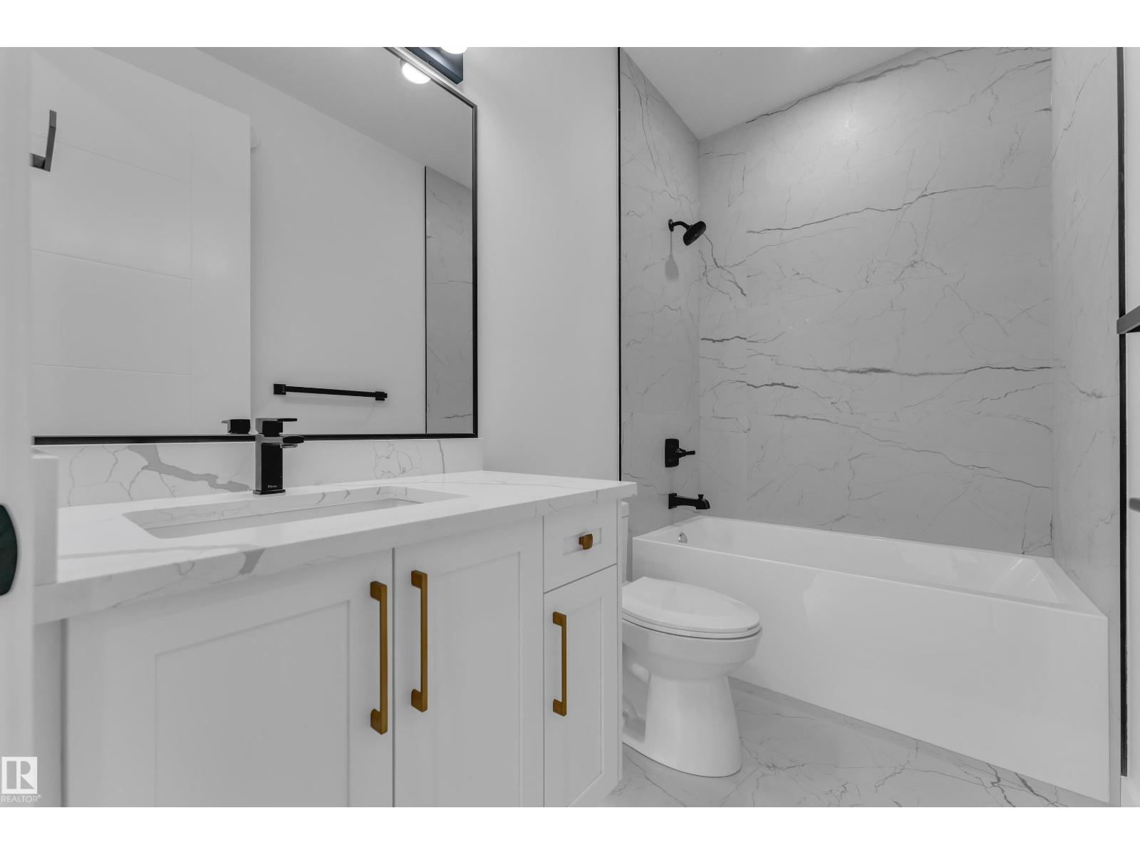 3604 44 AV - Image 42