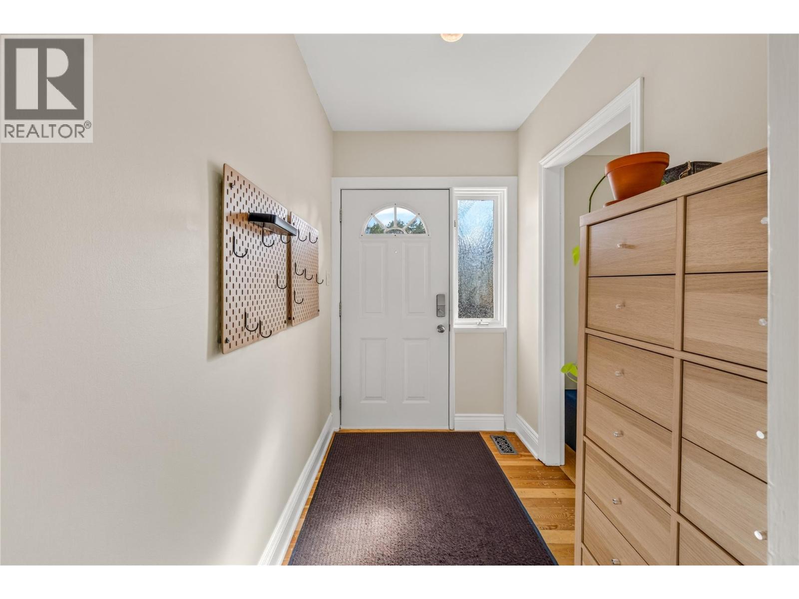 913 Moosejaw Street, Penticton