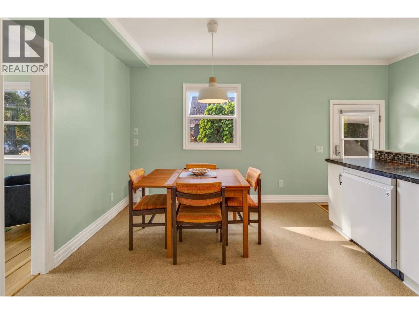 913 Moosejaw Street, Penticton