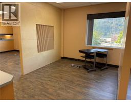 310 Hall Street, Nelson, BC V1L4E9 Photo 7