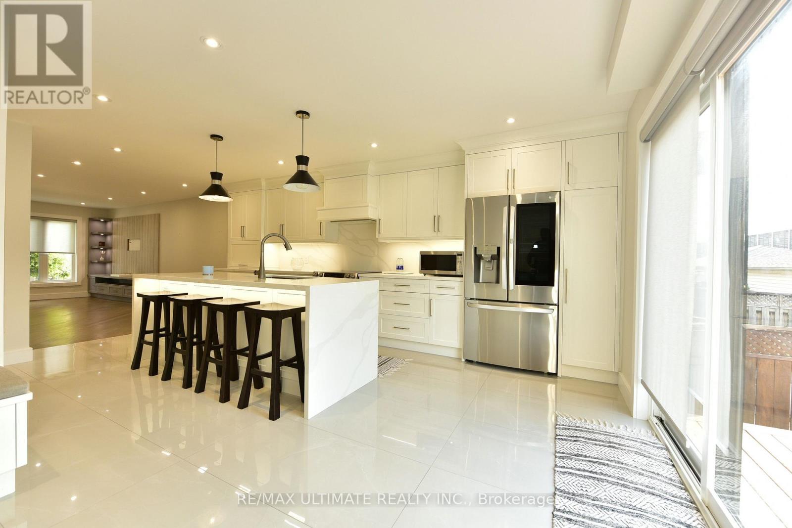 42 VIELLA STREET, Toronto (Junction Area) — photo 3