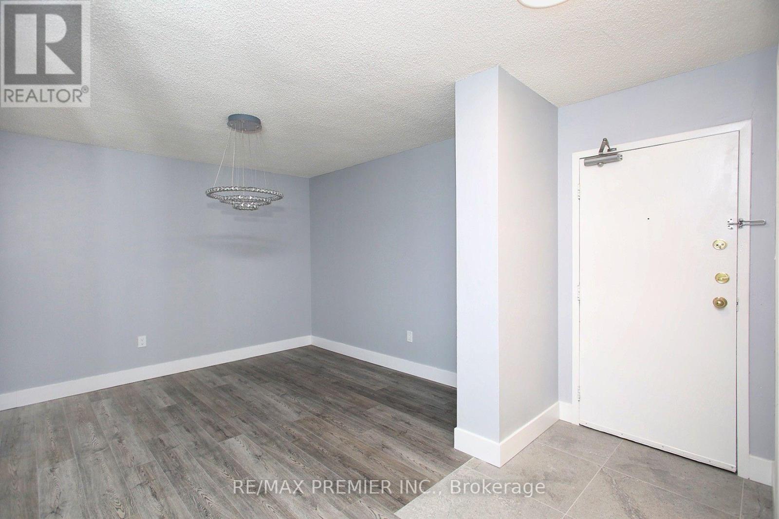 1909 - 390 DIXON ROAD, Toronto (Kingsview Village-The Westway) — photo 11