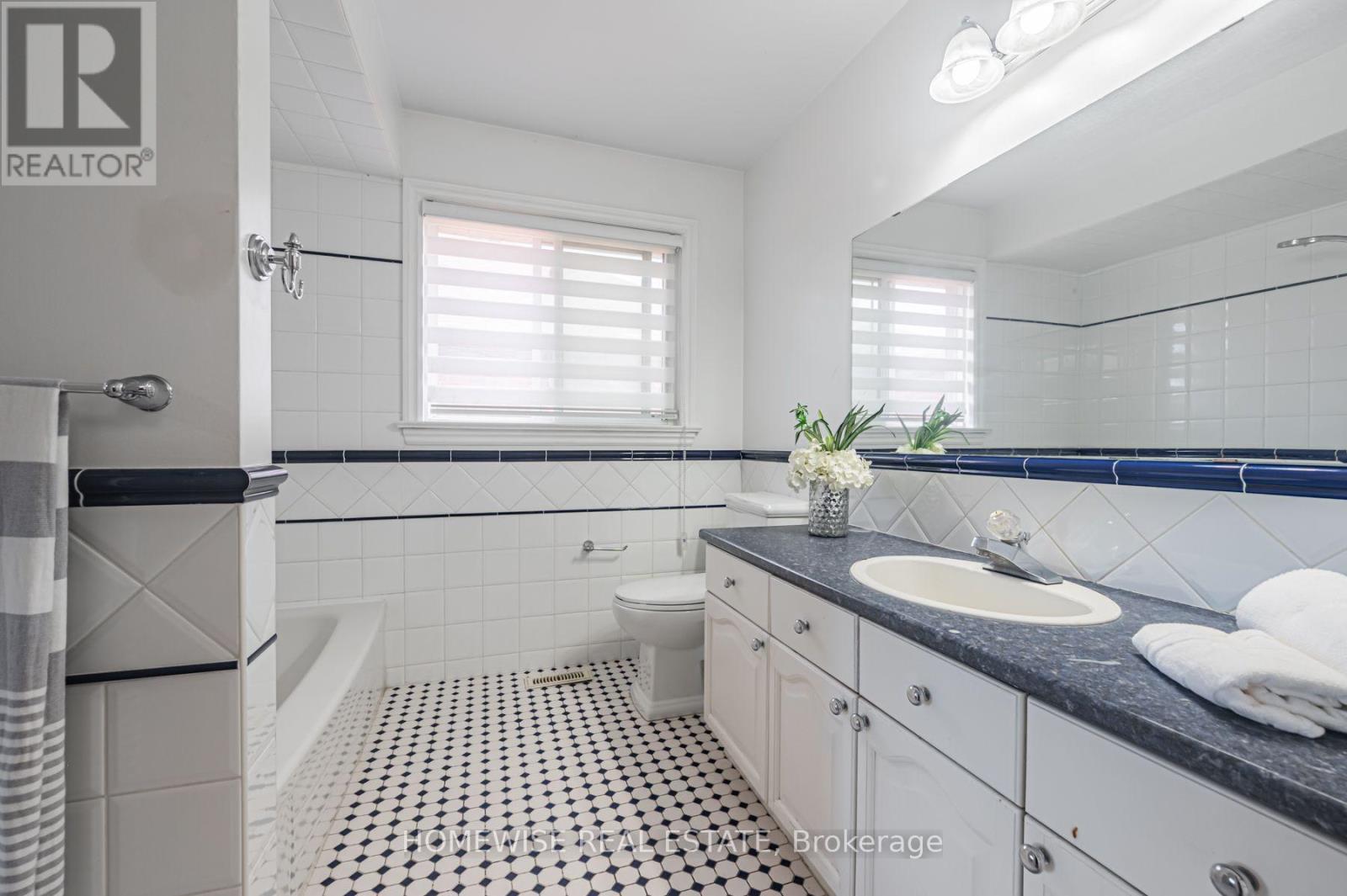 5859 RIVERSIDE PLACE - Image 30