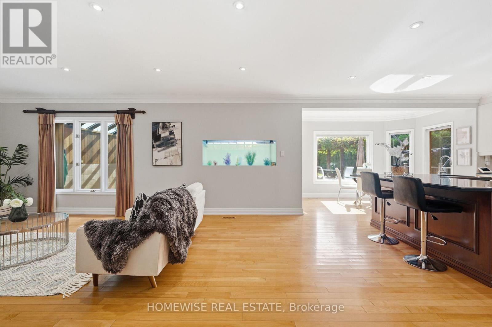 5859 RIVERSIDE PLACE - 9