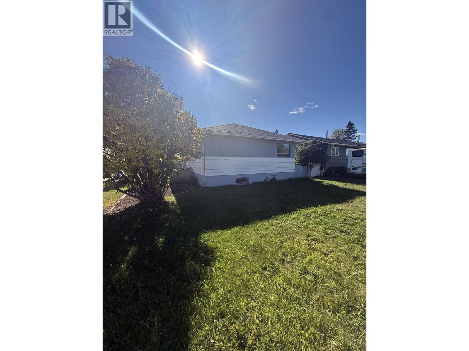 10216 106 STREET - Image 20