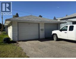 10216 106 Street, Fort St  John, BC V1J4E8 Photo 18