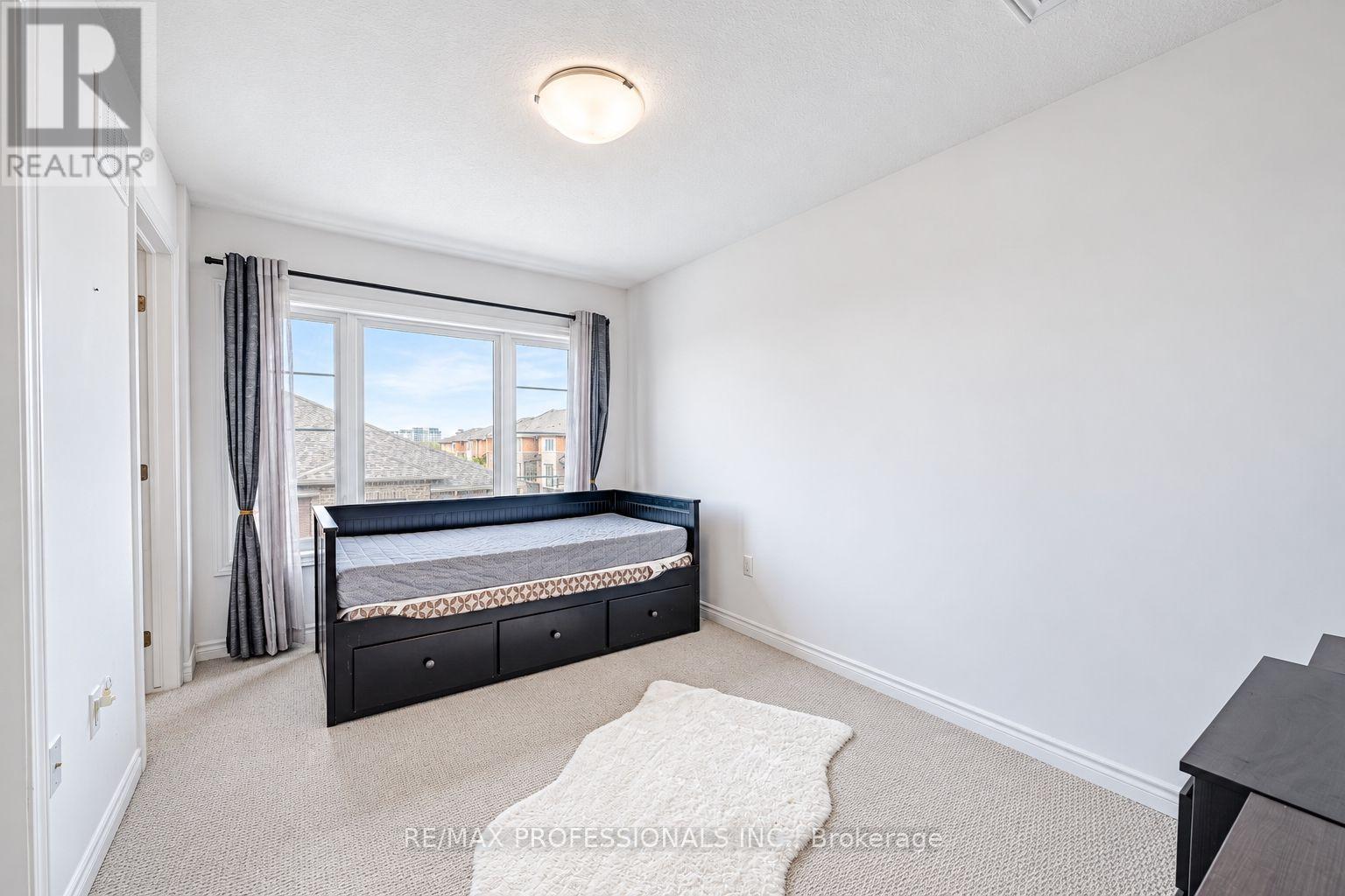 #19 61 SOHO STREET - Image 8