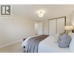 32 Silvervine Drive, Stoney Creek, ON L8J1K2 Photo 14