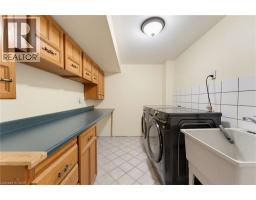 32 Silvervine Drive, Stoney Creek, ON L8J1K2 Photo 20