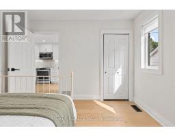 163 Northland Avenue, Toronto, ON M6N2E4 Photo 14