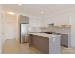 319 13760 75a Avenue, Surrey, BC V3W3W5 Photo 7