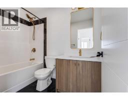 401 Clydesdale Avenue, Cochrane, AB T4C3L8 Photo 17