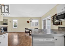 Living room - 801 20th Street Ne Unit# 4, Salmon Arm, BC V1E2R7 Photo 13