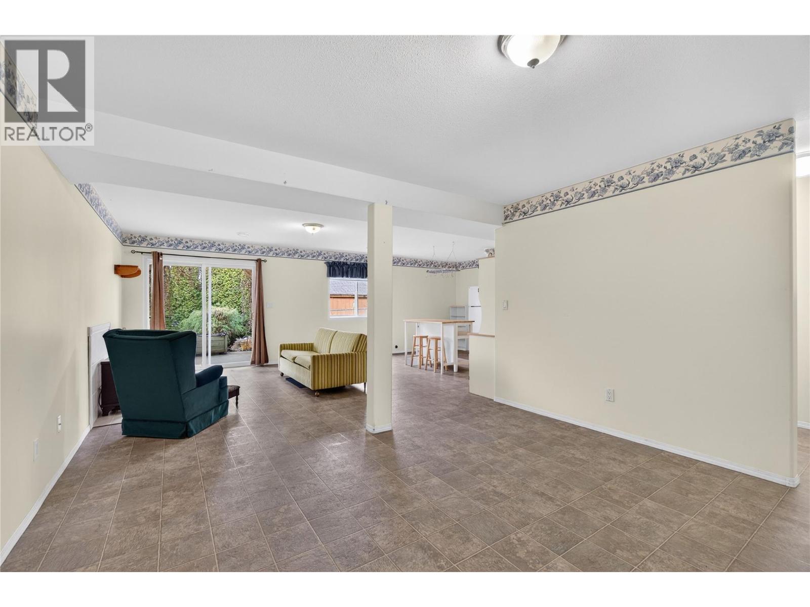 #4 801 20th Street NE - Image 33