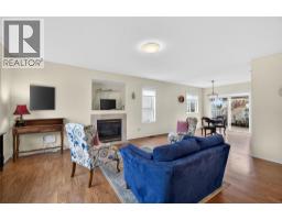 Bedroom - 801 20th Street Ne Unit# 4, Salmon Arm, BC V1E2R7 Photo 8