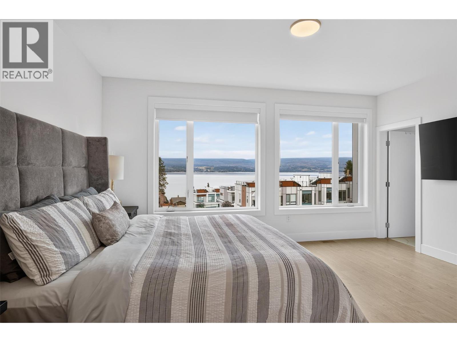 #103 2100 Campbell Place - 23