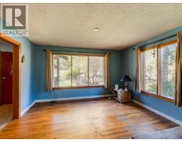 3168 Pass Creek Road, Crescent Valley, BC V0G1H0 Photo 13