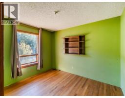 3168 Pass Creek Road, Crescent Valley, BC V0G1H0 Photo 17