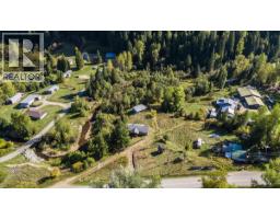 3168 Pass Creek Road, Crescent Valley, BC V0G1H0 Photo 30