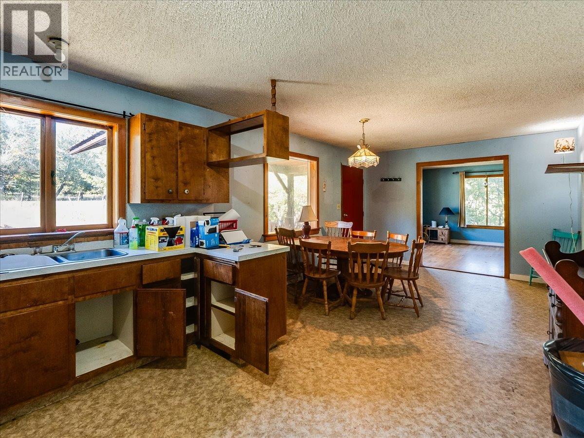 3168 Pass Creek Road - 72